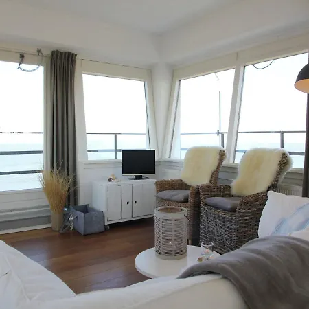 Vintage Holiday In Near Seabeach Huisduinen
